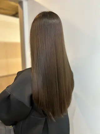 ロング カラー EMANONアザレア梅田所属・堤 麻衣子のヘアスタイル