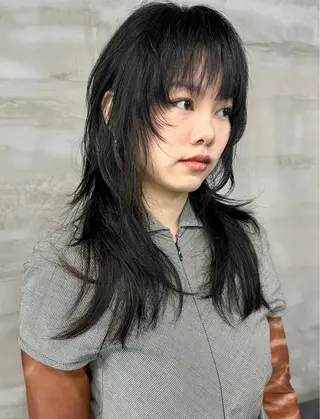 セミロング デザインカラー⭐︎★ 🐆hyoma🐆のヘアスタイル