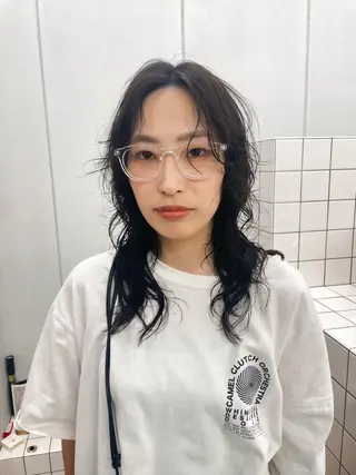 ミディアム パーマ 関 京磨のヘアスタイル