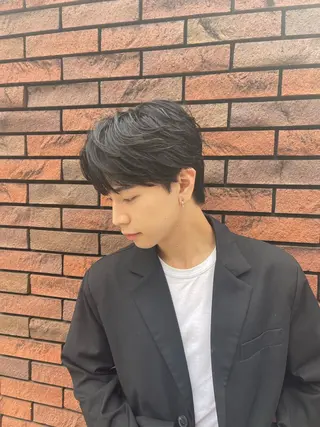 ショート パーマ メンズ 波巻きスパイラル 近藤剛　浦和のヘアスタイル