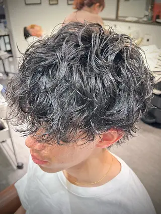 ミディアム メンズ スカイシープレイス所属・金田 和大のヘアスタイル