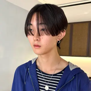 メンズ Hiroki/韓国 センターパートのヘアスタイル