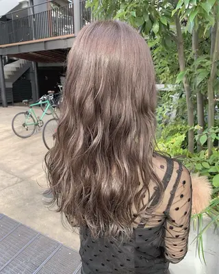 カラー 🫧ハイライトモデル 募集🫧溝口結麻のヘアスタイル