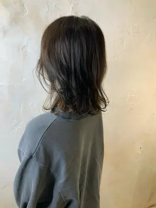 ミディアム マネージャー 山城洸希のヘアスタイル