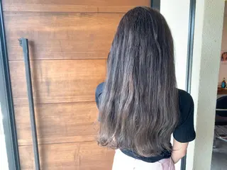 ロング 悠 亜のマツエク・マツパデザイン