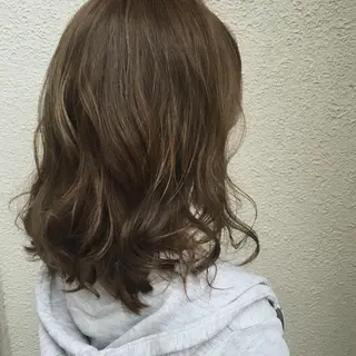 セミロング カラー ラブーケ中川中島店 クラタチカコのヘアスタイル