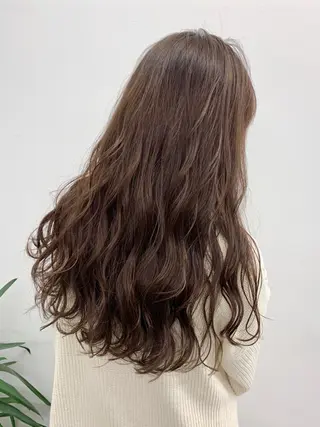 ロング LEBEN所属・leben serikaのヘアスタイル