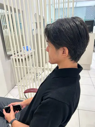 メンズ Earth市ヶ谷店所属・艶カラー特化美容師 ✂️✨️REIA✨️のヘアスタイル
