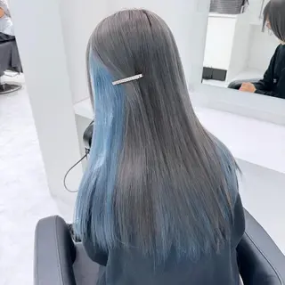 ロング カラー ヘアアレンジ 𝘳𝘺𝘰𝘬𝘢 髪質改善／ブリーチのヘアスタイル