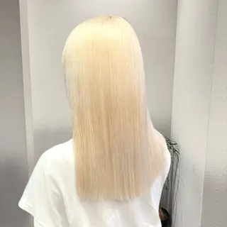 ミディアム カラー ✨ブリーチ支持No1 複雑履歴修正/舘岡のヘアスタイル