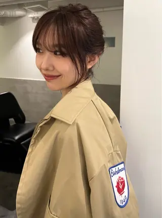 ミディアム カラー 三谷 はるなのヘアスタイル