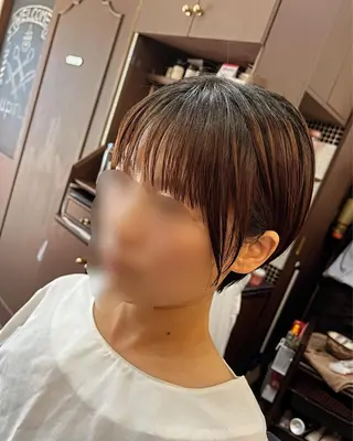 ショート lupinus中田 塩屋のヘアスタイル