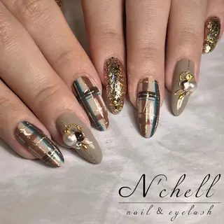 ネイル Nailist Aoiのネイルデザイン