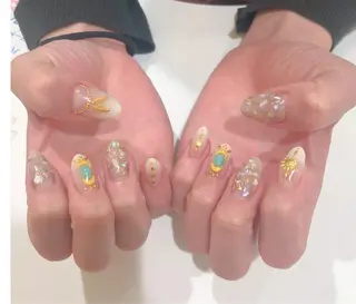 ネイル 矢崎 千春のネイルデザイン