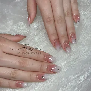 ネイル 🌻FAN'S STUDIO池袋🌻のネイルデザイン