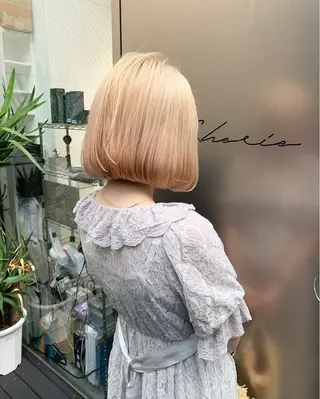 ショート カラー CHERIEブリーチ ダブルカラー　天神のヘアスタイル