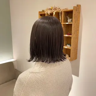 ショート カラー 上村 七海のヘアスタイル