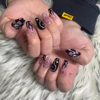 ネイル la vie  Luire所属・la vie Luire ｱｽｶのネイルデザイン