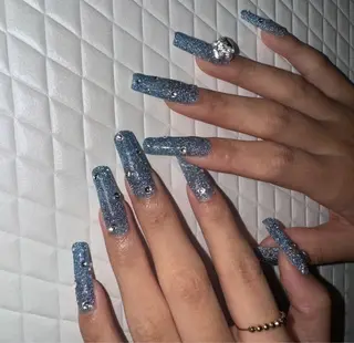 ネイル Nails' Buuのネイルデザイン