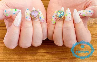 ネイル CROWN プライベートサロンのネイルデザイン