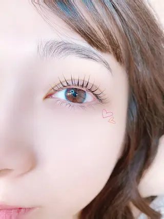 マツエク・マツパ BiBi-NEXT-所属・茂木 あゆかのヘアスタイル