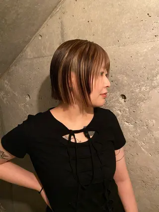 ミディアム カラー ヘアアレンジ mina 🌷のヘアスタイル