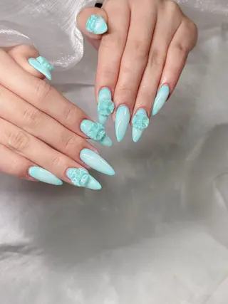 ネイル Lee アインのネイルデザイン