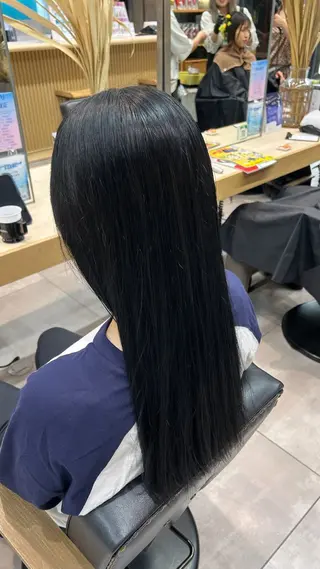 ロング カラー 透明感/艶感/ハイ トーン/HIKARUのヘアスタイル