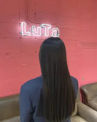 ロング ☁️透明感カラー☁️ Reikaのヘアスタイル