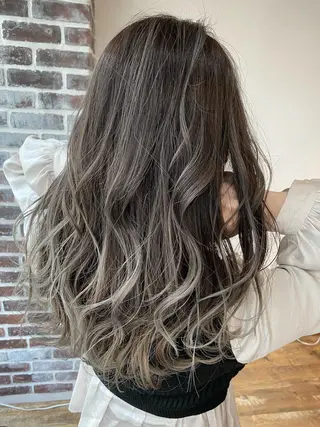 ロング カラー 木下大地 HAIR Oneのヘアスタイル
