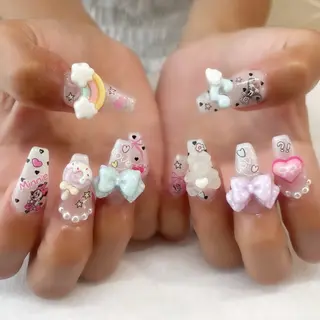 ネイル 🌈🐰 saki. m 🐰🌈のネイルデザイン