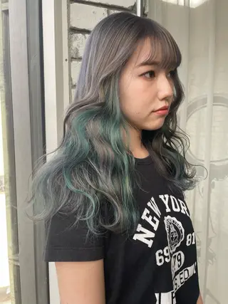 ロング カラー 艶ハイトーン👑♡ NATSUKIのヘアスタイル