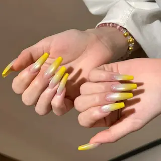 ネイル スズキ ミクのネイルデザイン
