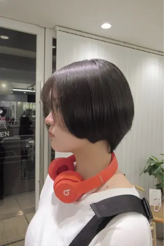 ショート カラー 艶カラー/透明感 /ヒグチアオイのヘアスタイル