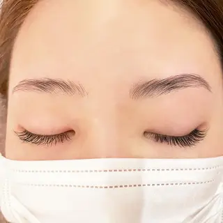 アイブロウ Emina. Nのマツエク・マツパデザイン