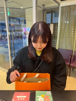 セミロング カラー 田中 月菜のヘアスタイル