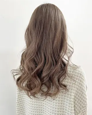 ロング カラー フラム所属・WATANABE MISAKIのヘアスタイル