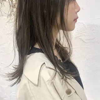 セミロング 圧倒的透明感カラー nana🦕のヘアスタイル
