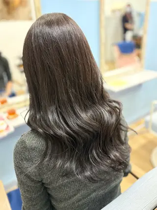 ロング カラー ヘアアレンジ ナギサ 🐶のヘアスタイル