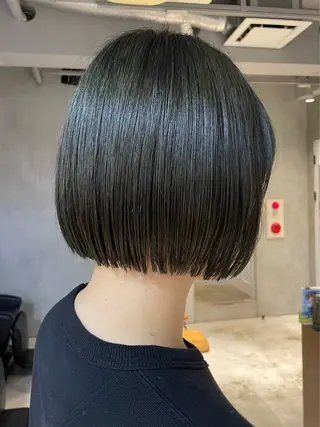 ショート カラー elima. 池田紗矢香💝のヘアスタイル