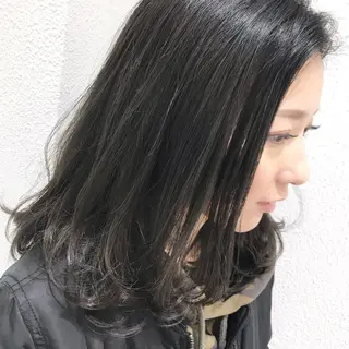 ミディアム カラー ウエモト タク ショート/レイヤーのヘアスタイル