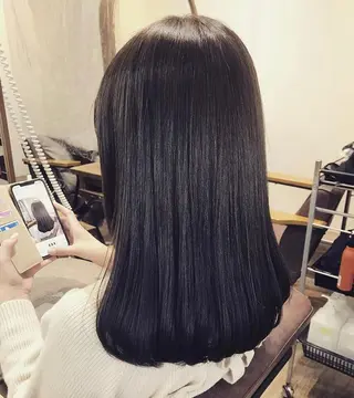 セミロング 関内 髪質改善 特化 re:Magoのヘアスタイル