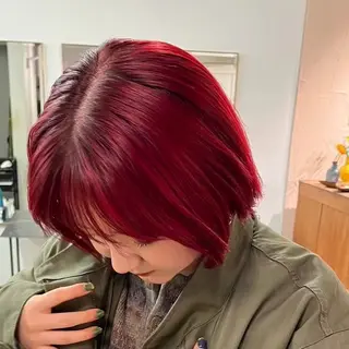 ショート ぱつっとボブ/Wカラ ー/ことこ🍒のヘアスタイル