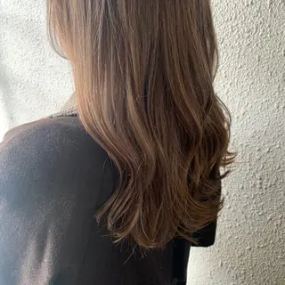 セミロング カラー chouette シュエットのヘアスタイル