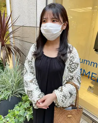 ミディアム カラー iet.所属・ウルフ/ボブ/耳ツボ ジュエリー◎ricoのヘアスタイル