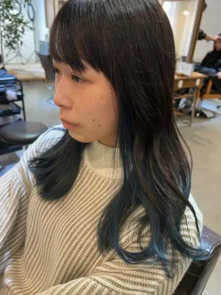 ロング カラー 中井 一葉のヘアスタイル