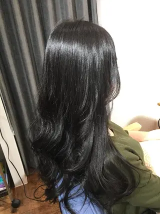 ロング カラー 橋本 慶司のヘアスタイル