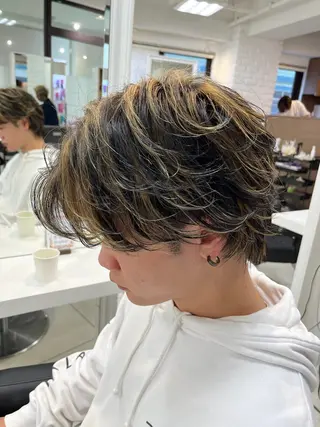 ショート カラー メンズ メンズヘア専門🦊 RYOKAのヘアスタイル