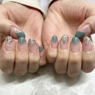 ネイル RicottEYELASH&NAIL所属・下城 葵のネイルデザイン