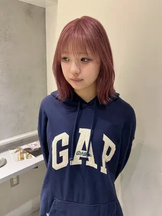 カラー ayaka. 梅田ハイトーン🥣のヘアスタイル
